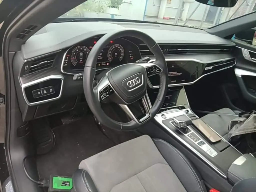 Audi A6L 2024 — Photo 10/20