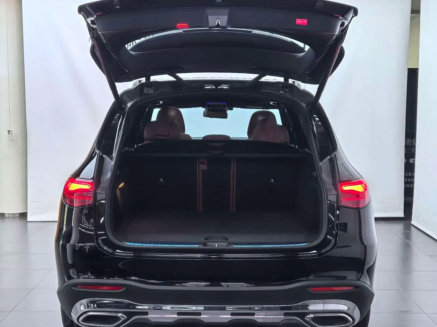Mercedes-Benz GLC 2023 — Фото 7/20