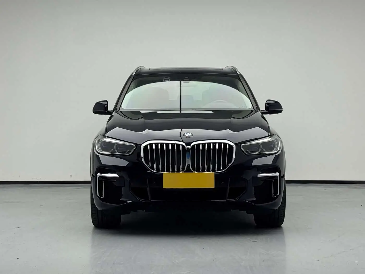 BMW X5 2023 — Фото 3/20