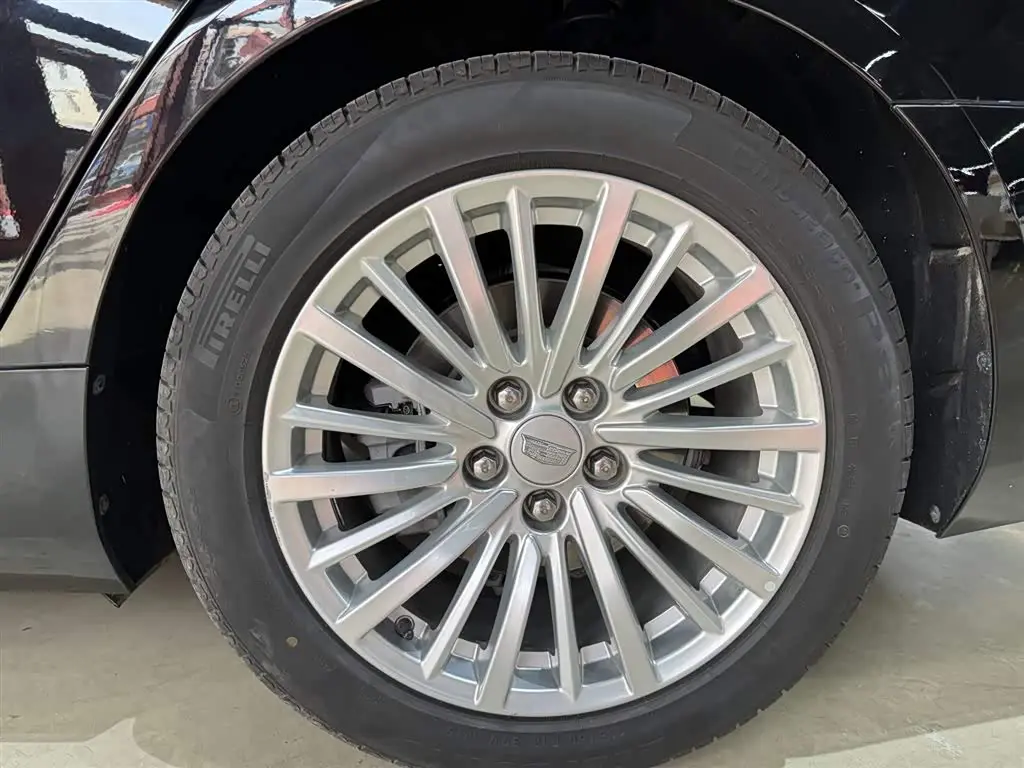 Cadillac CT6 2021 — Photo 19/20