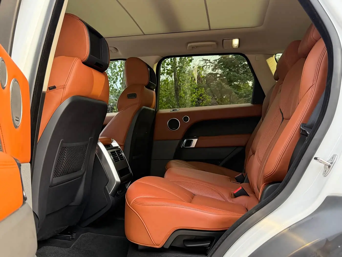 Land Rover Range Rover Sport 2015 — Photo 15/20