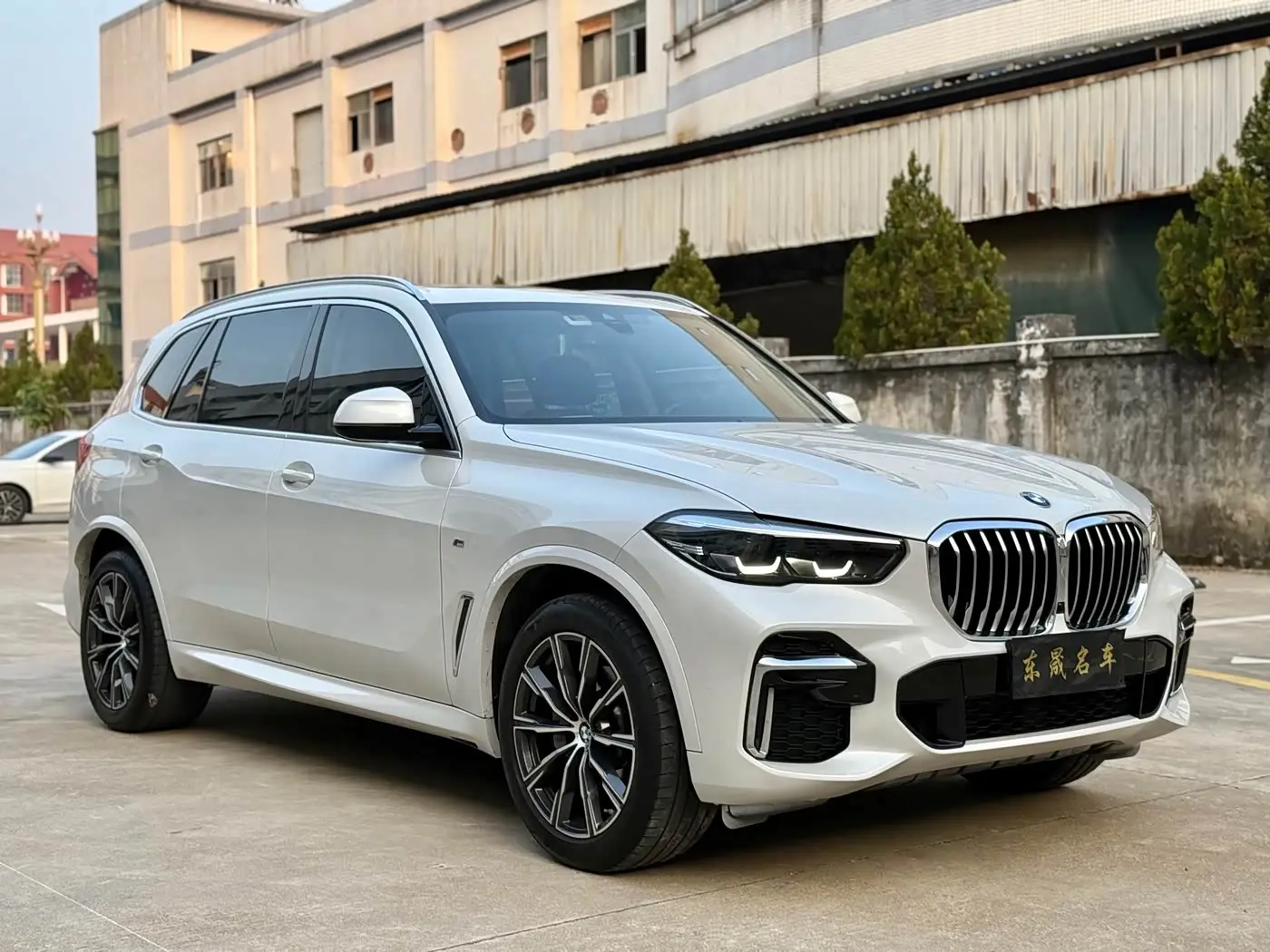 BMW X5 2023 — Фото 7/18