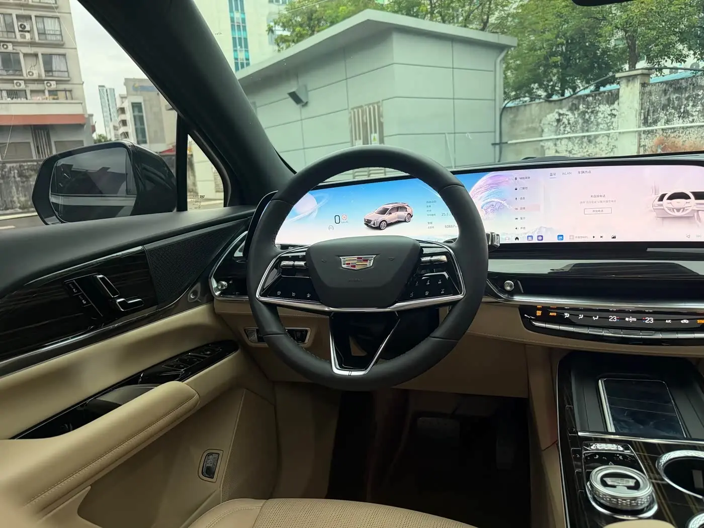 Cadillac XT5 2024 — Photo 7/14