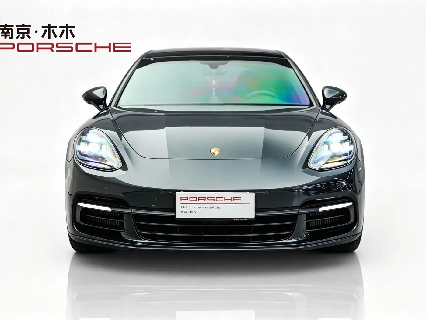 Porsche Panamera 2019 — Фото 2/18
