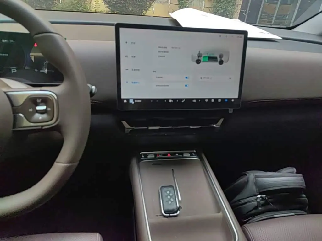 Wuling Motors Xingguang 730 New Energy 2025 — Фото 9/20