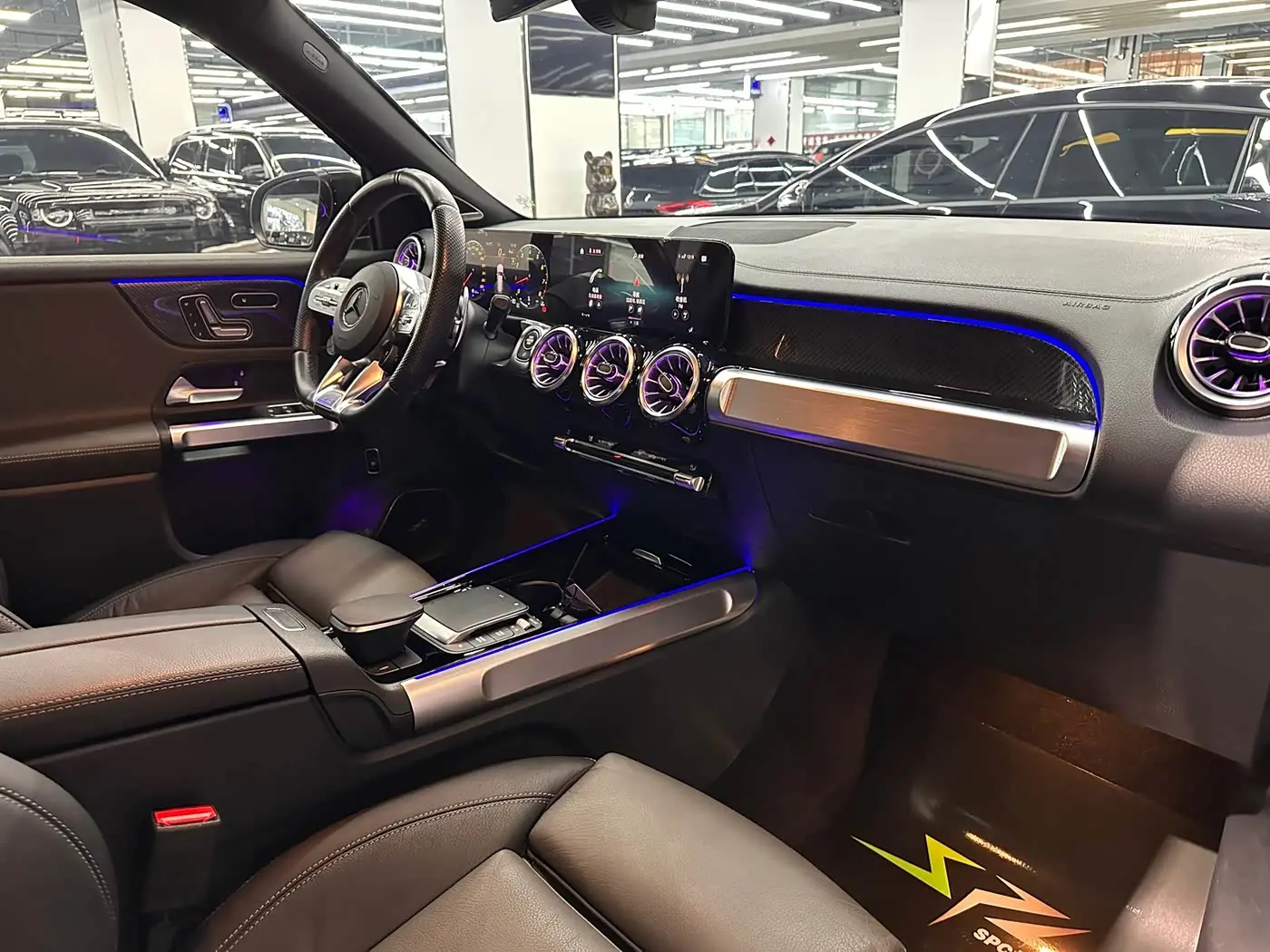 Mercedes-Benz GLB AMG 2023 — Şəkil 12/20