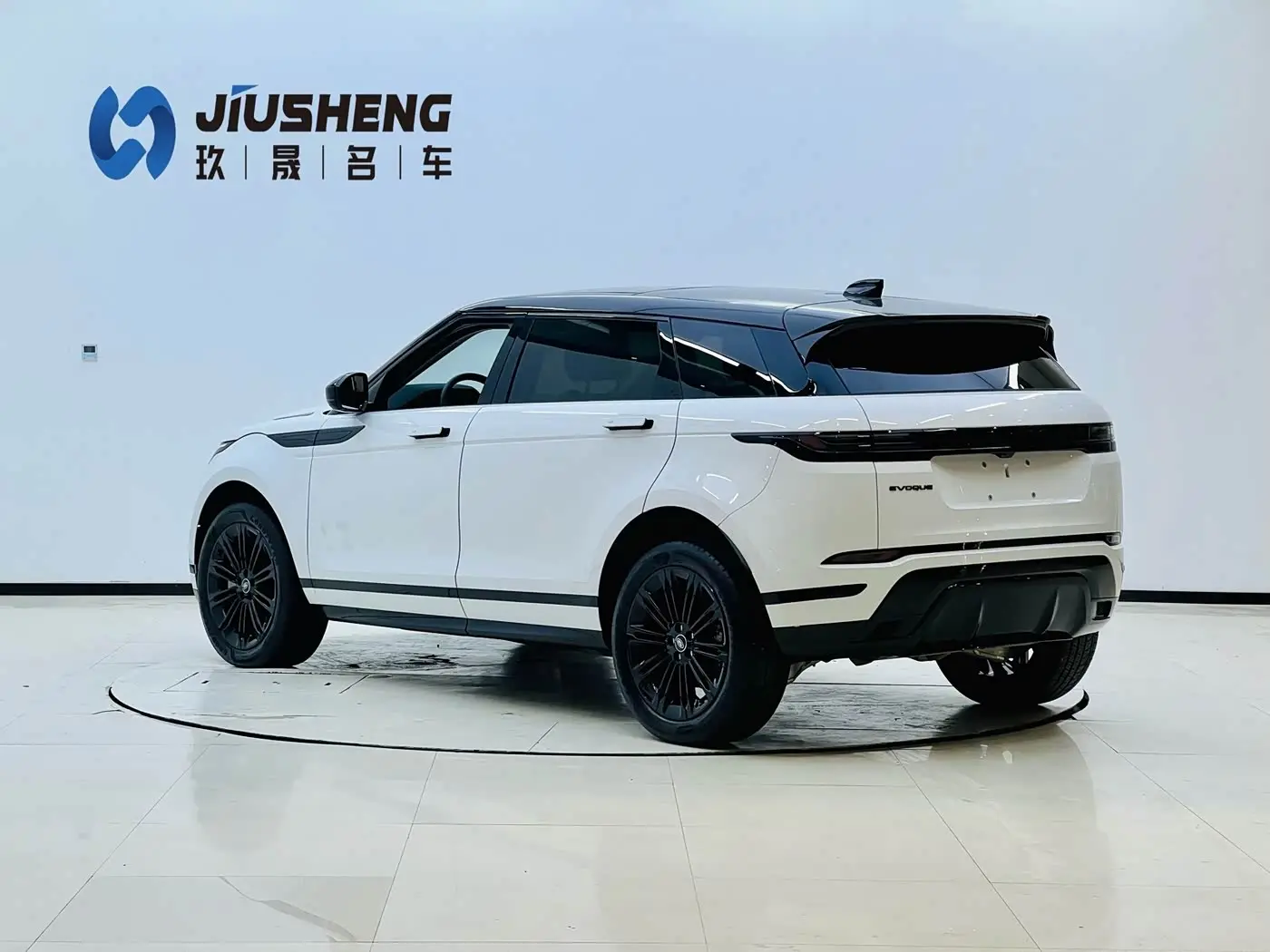 Land Rover Range Rover Evoque 2025 — Фото 4/20