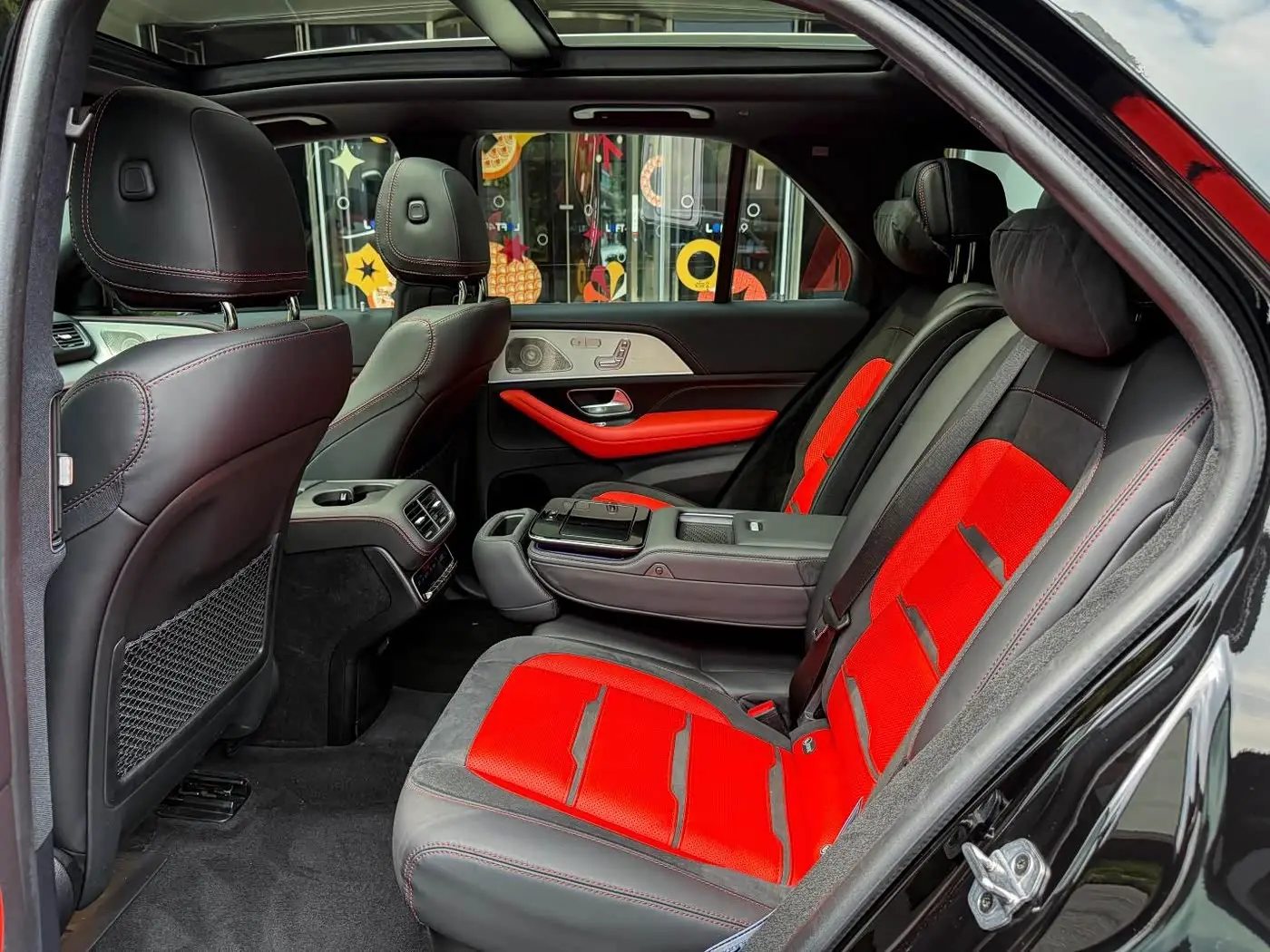 Mercedes-Benz GLE AMG 2023 — Фото 9/11