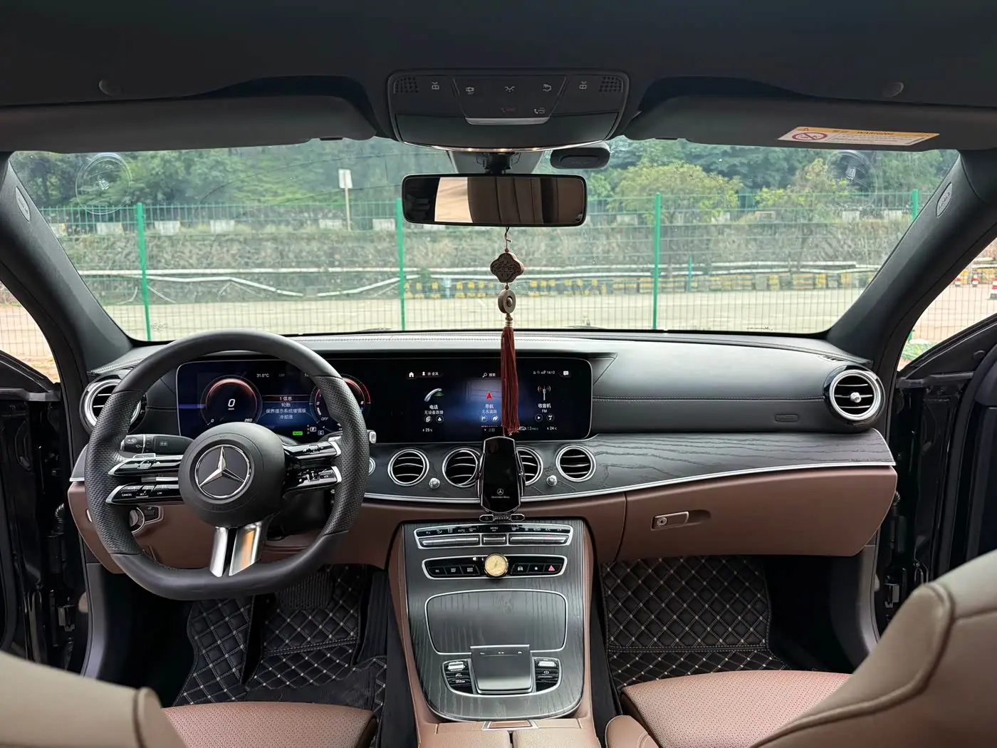 Mercedes-Benz E-Class New Energy 2022 — Фото 7/17