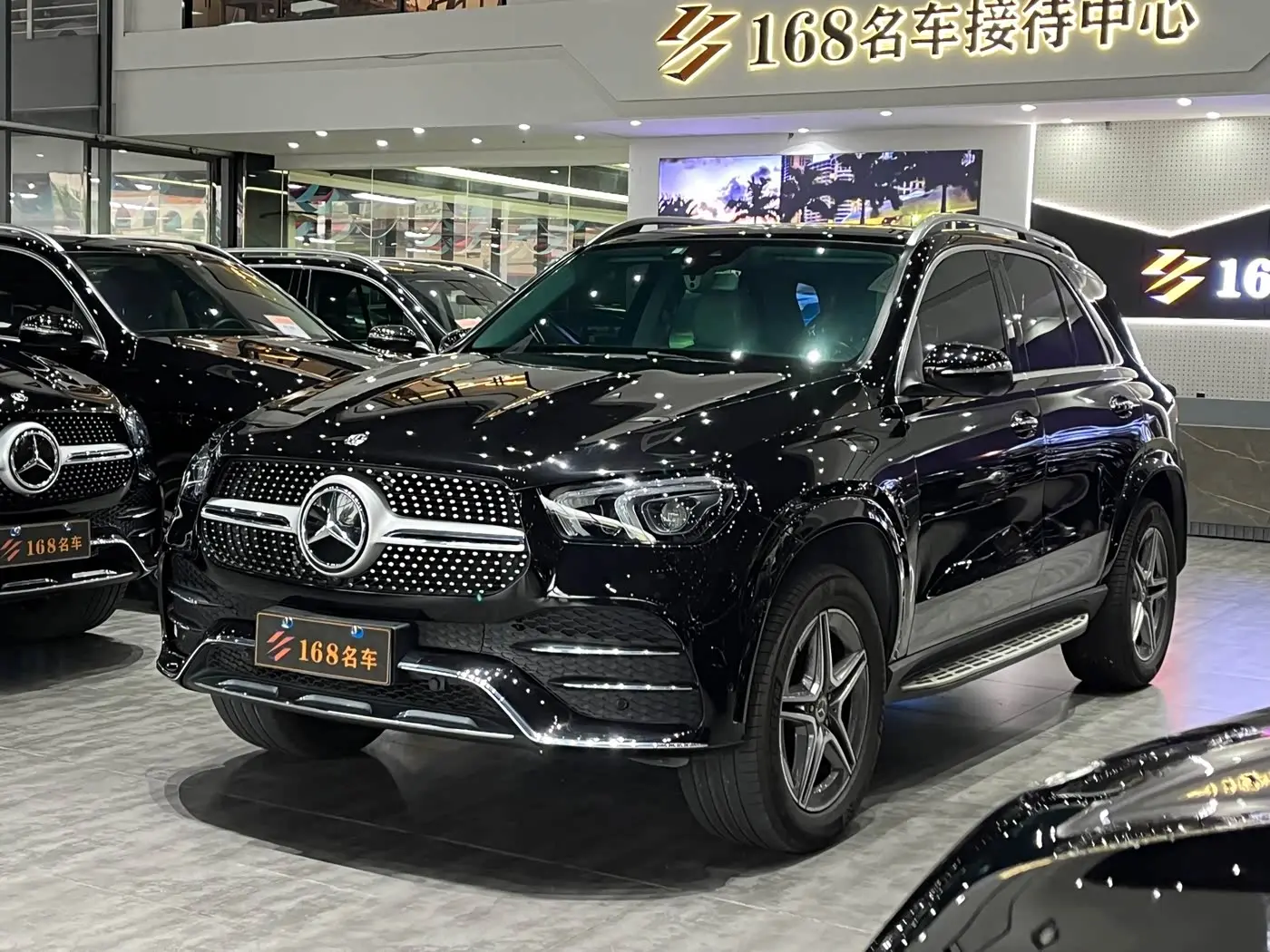 Mercedes-Benz GLE 2019 — Photo 1/20
