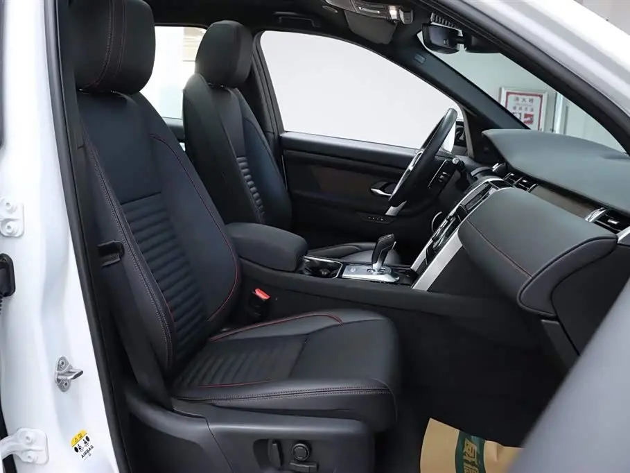 Land Rover Discovery Sport 2023 — Фото 20/20