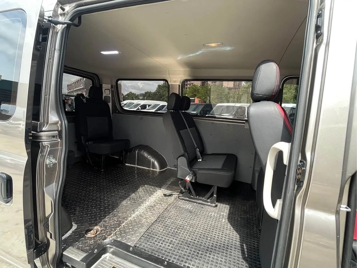 SAIC Maxus Xintu V80 2024 — Фото 5/9