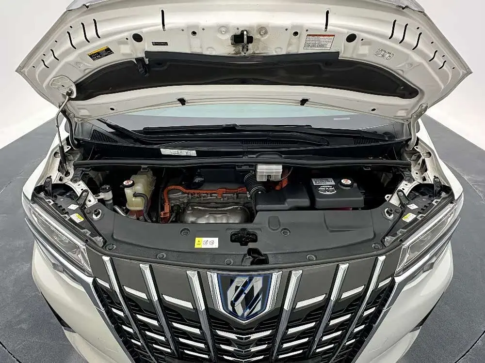 Toyota Alphard 2021 — Photo 10/20