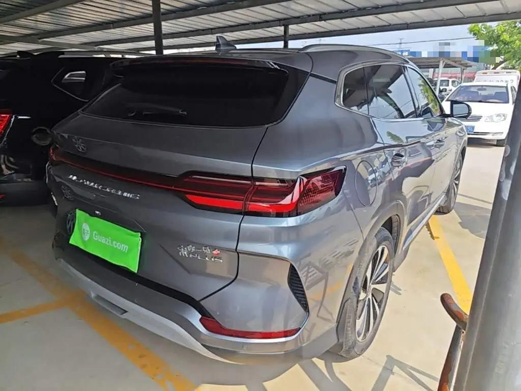BYD Song PLUS PHEV 2023 — Фото 7/20