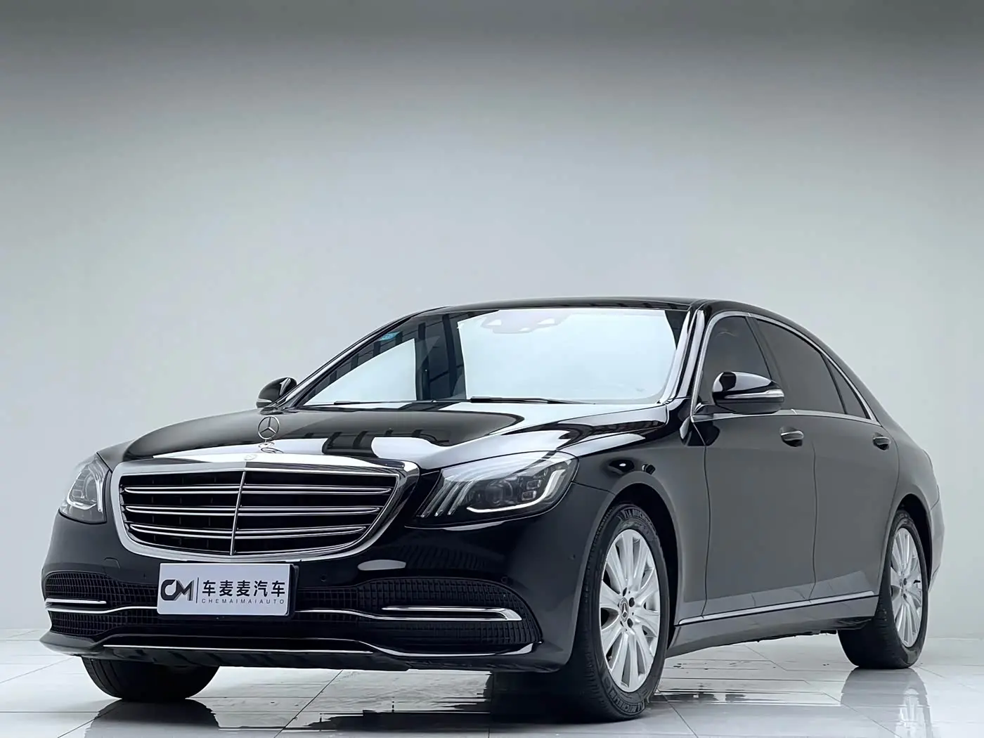 Mercedes-Benz S-Class 2018 — Photo 1/9