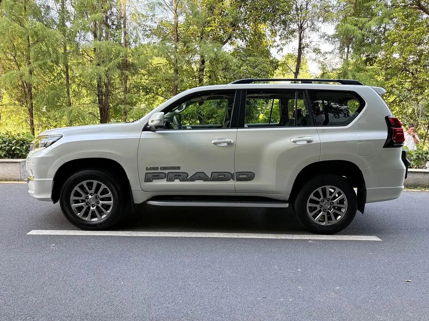 Toyota Prado 2020 — Şəkil 2/20