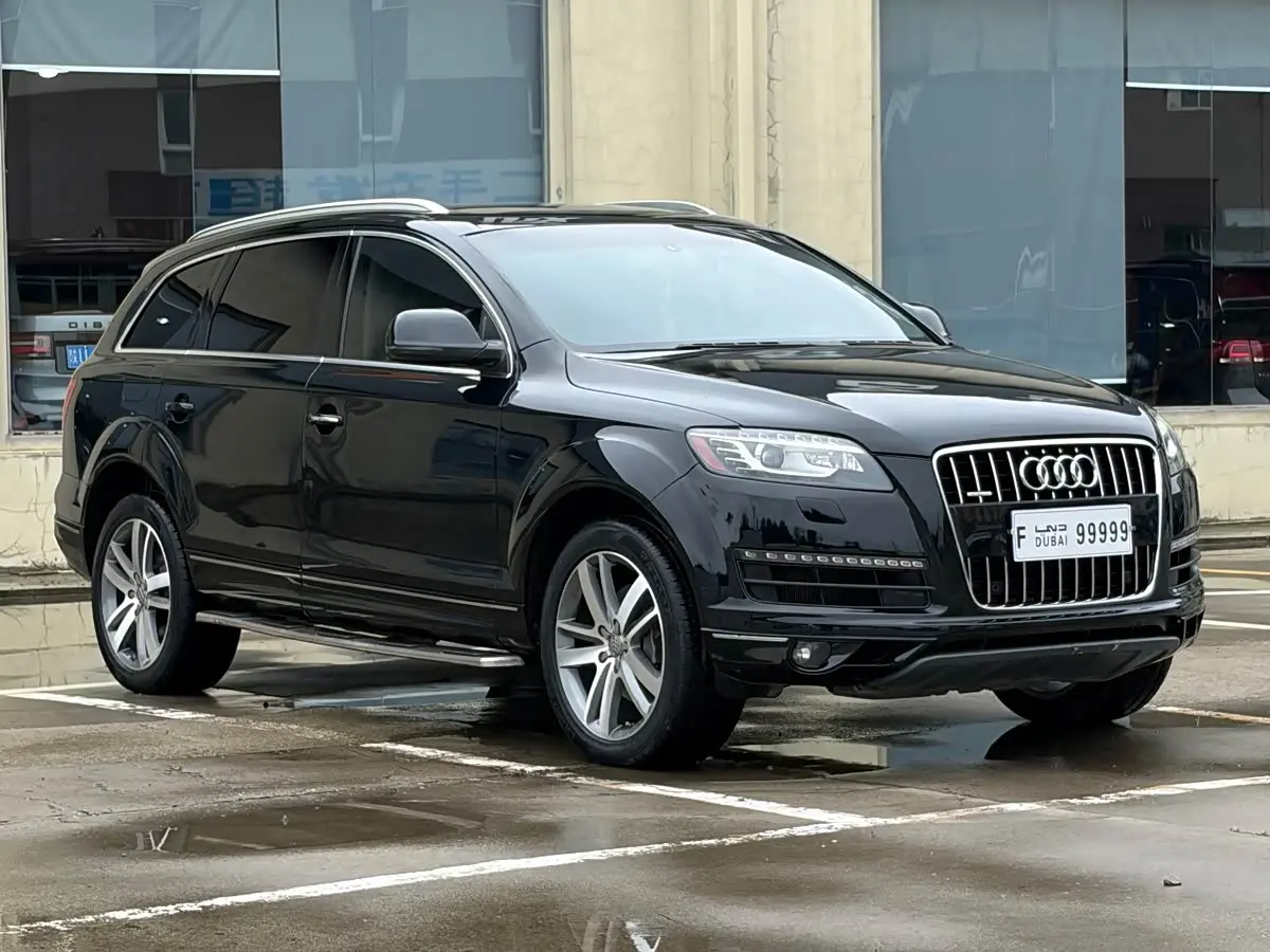 Audi Q7 2014 — Photo 3/12