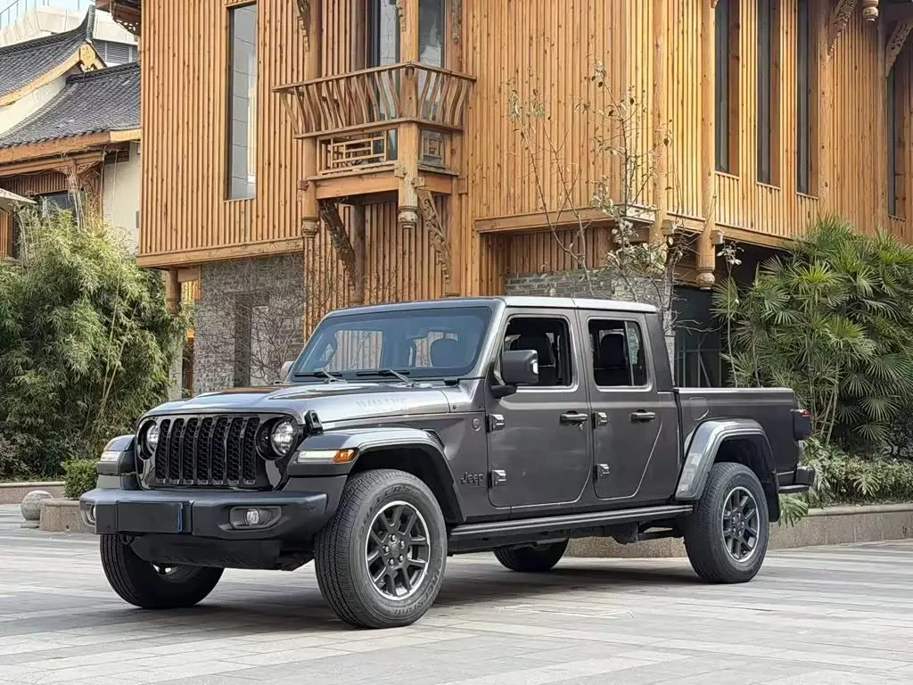 Jeep Gladiator 2023 — Фото 2/20