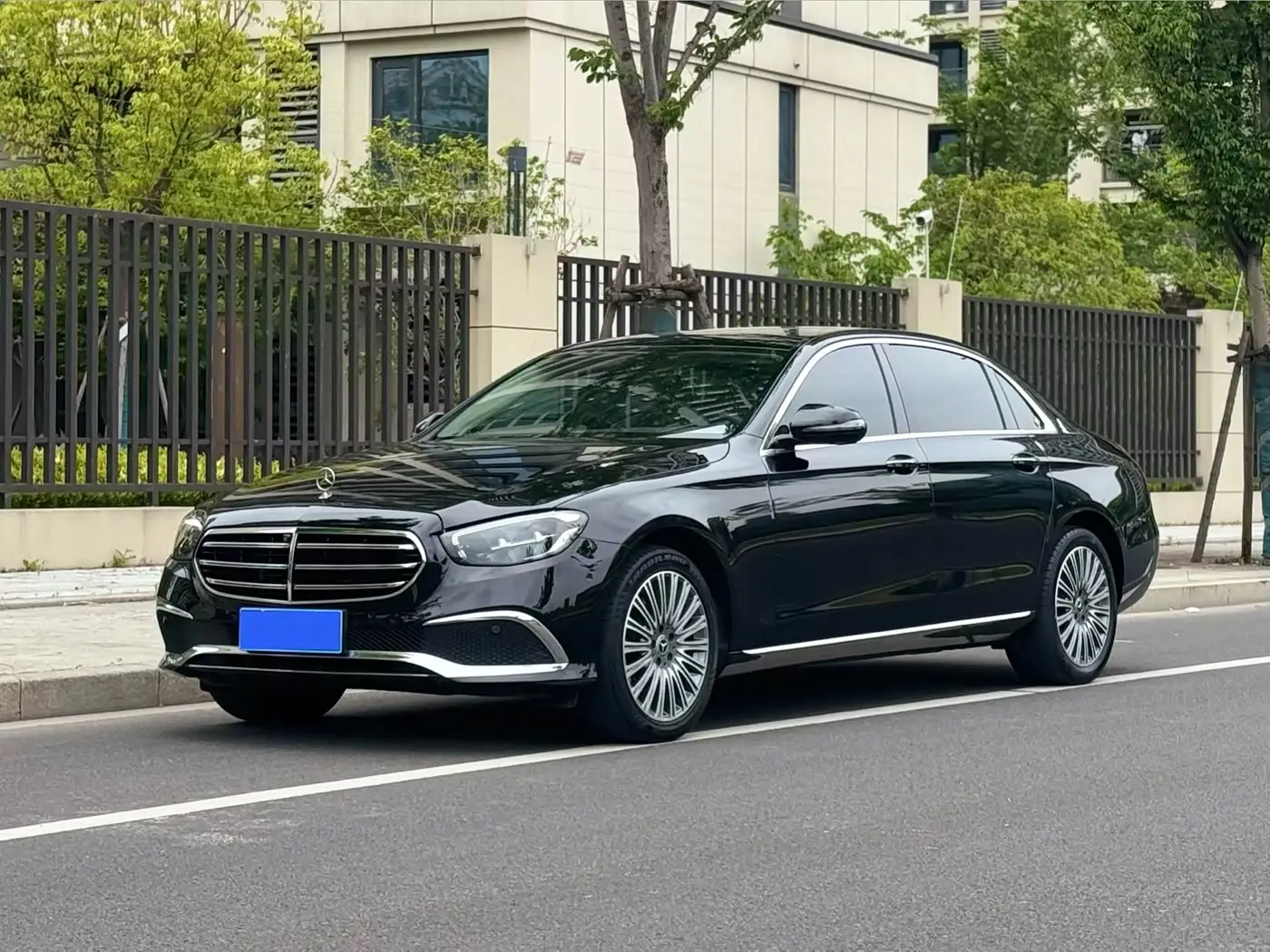 Mercedes-Benz E-Class, 2023