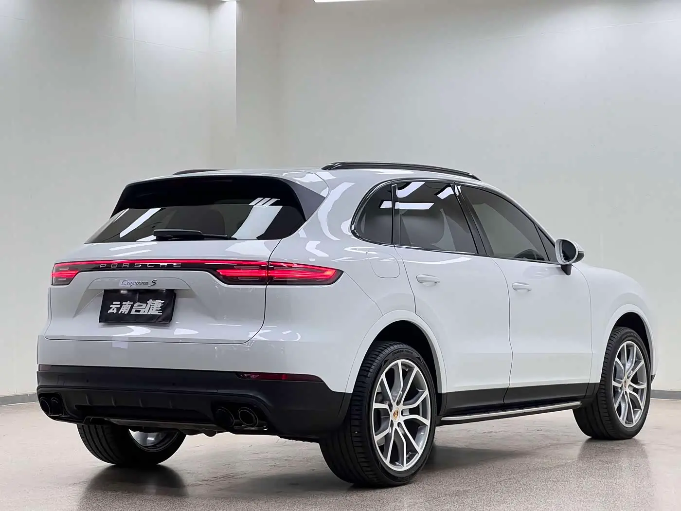 Porsche Cayenne 2020 — Şəkil 7/20