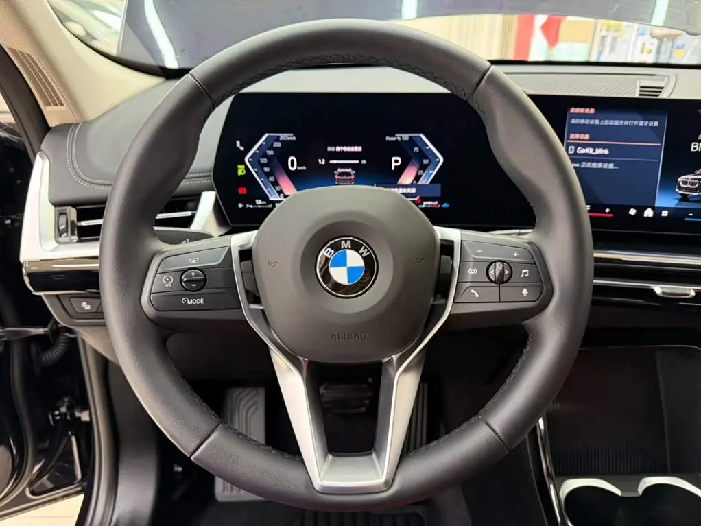 BMW X1 2023 — Photo 11/20