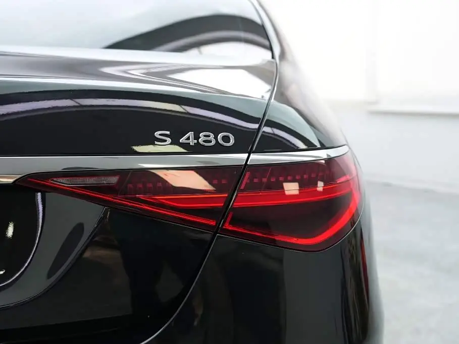 Mercedes-Benz Maybach S-Class 2023 — Фото 15/17