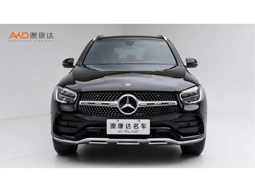 Mercedes-Benz GLC 2023 — Photo 2/10