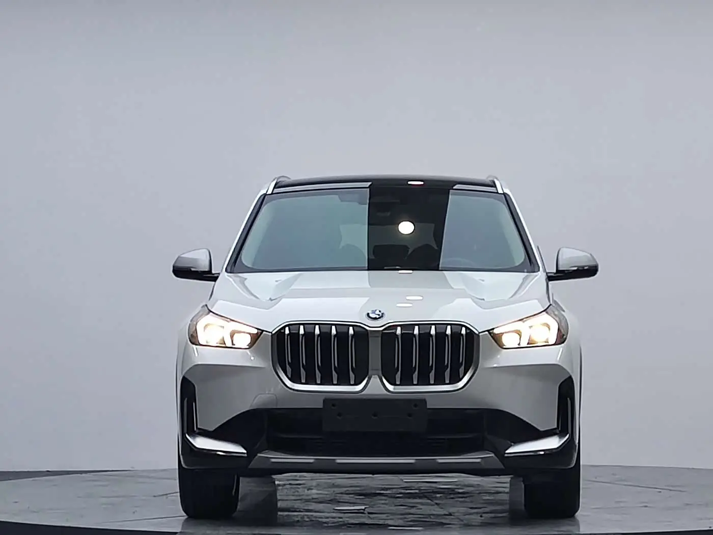 BMW X1 2023 — Photo 3/20