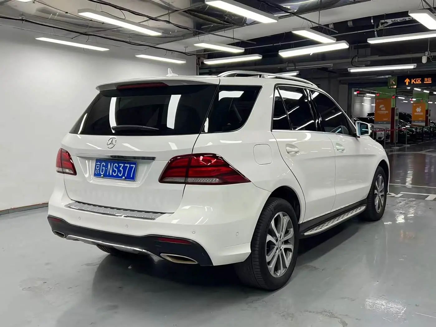 Mercedes-Benz GLE 2016 — Photo 4/15
