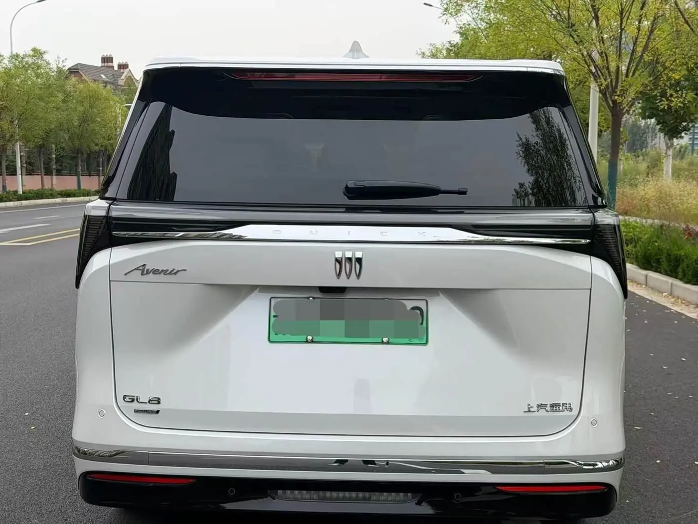 Buick GL8 New Energy 2024 — Photo 20/20