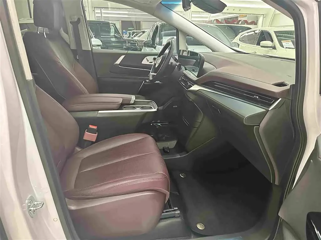 Buick Century 2024 — Photo 16/19