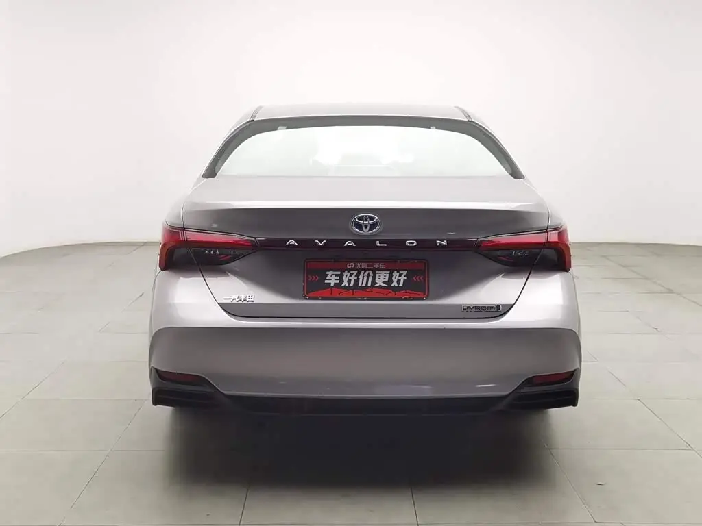 Toyota Avalon 2021 — Photo 4/20