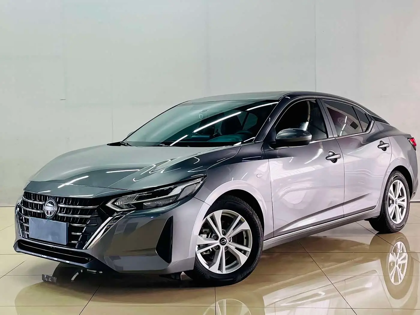 Nissan Sylphy 2025 — Photo 3/17