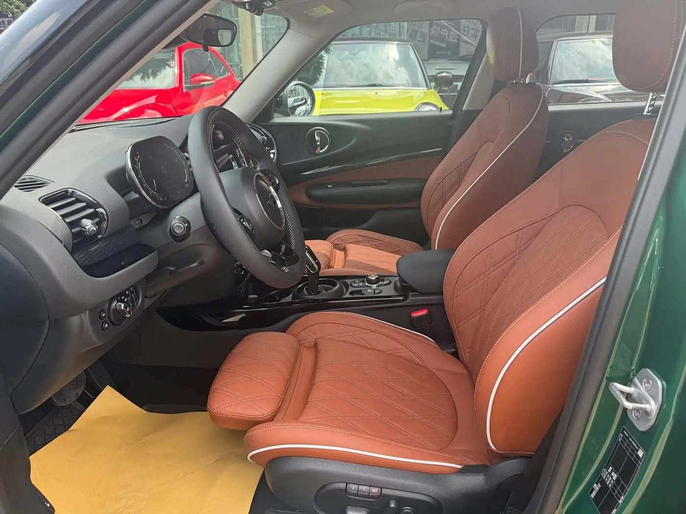 MINI CLUBMAN 2020 — Şəkil 10/16