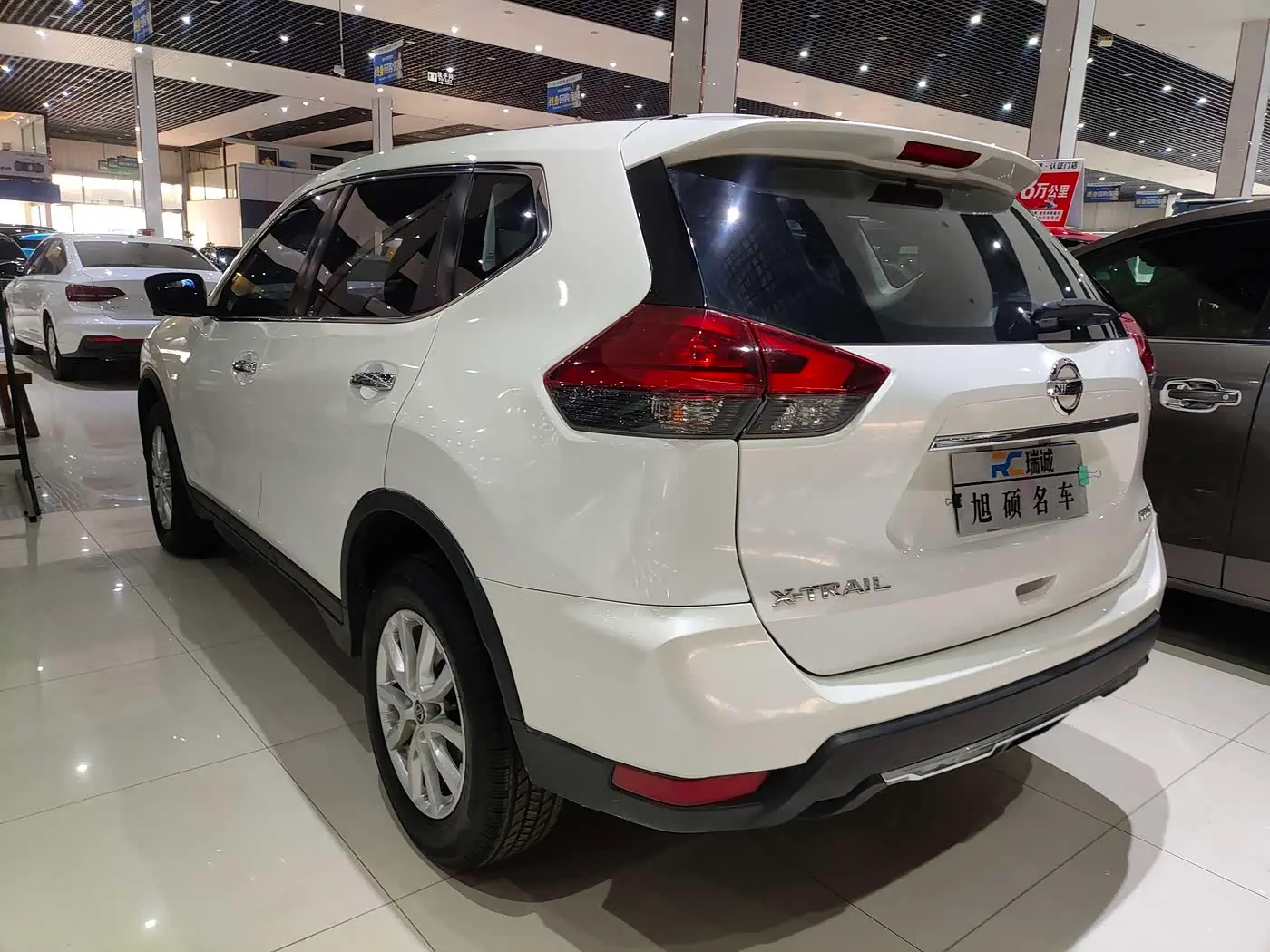 Nissan X-Trail 2021 — Şəkil 13/14