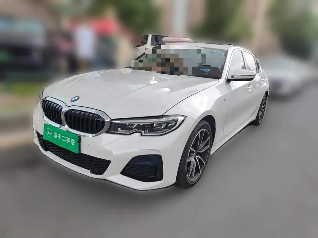 BMW 3 Series 2022 — Şəkil 1/20