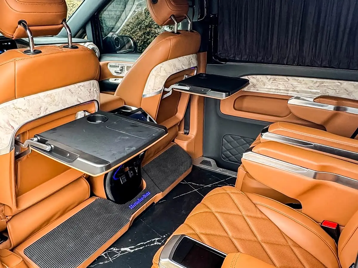 Mercedes-Benz Vito 2024 — Photo 10/20
