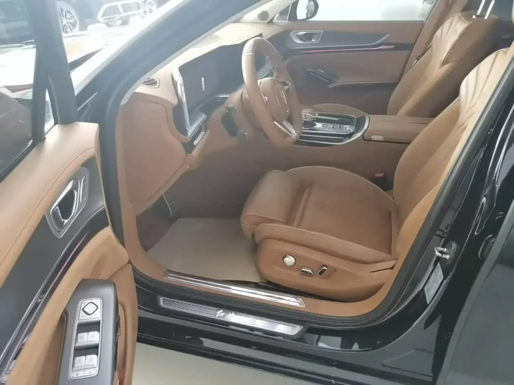 Hongqi H9 2025 — Şəkil 16/20