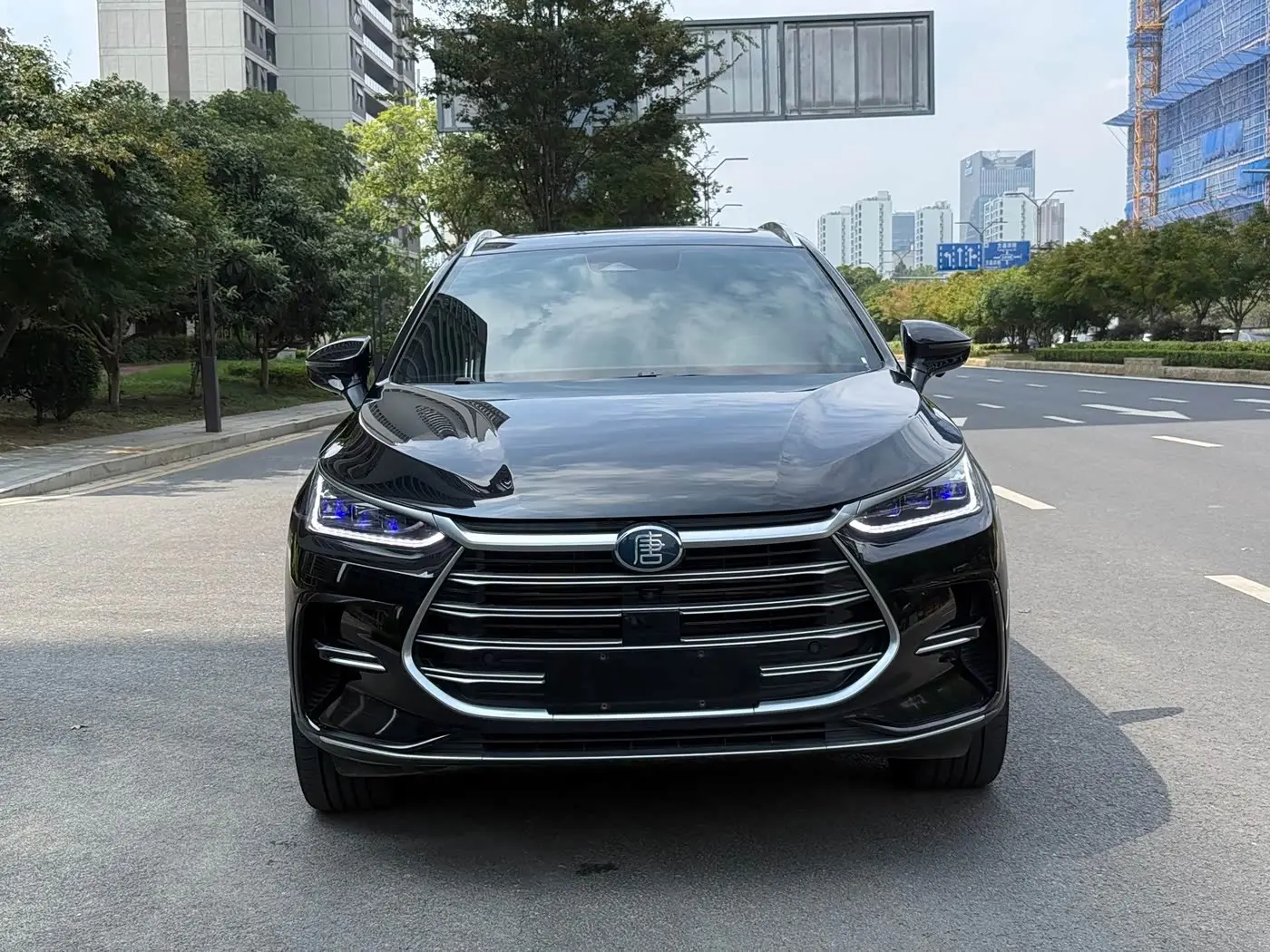 BYD Tang New Energy 2023 — Фото 2/15