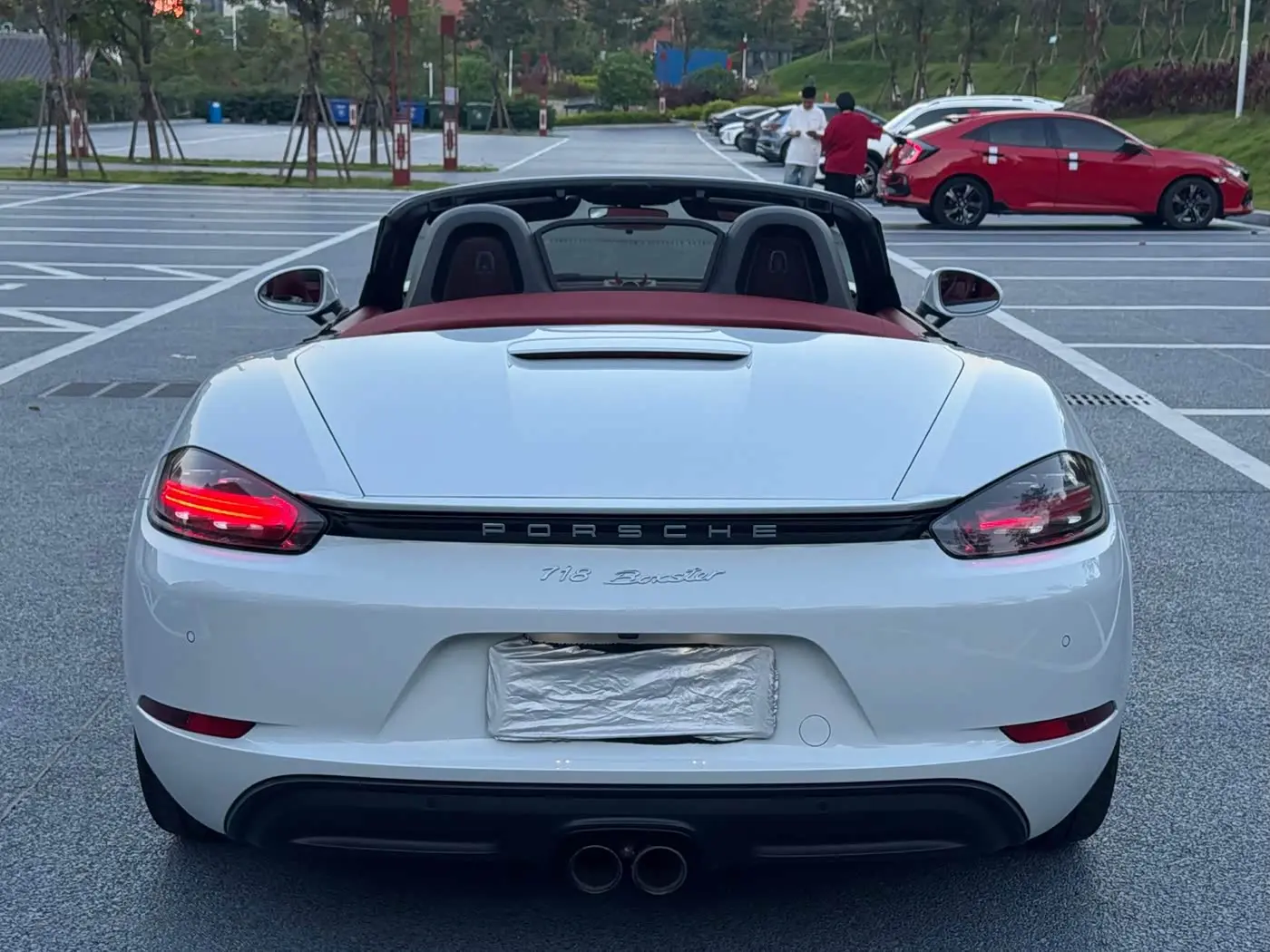 Porsche 718 2020 — Photo 8/9