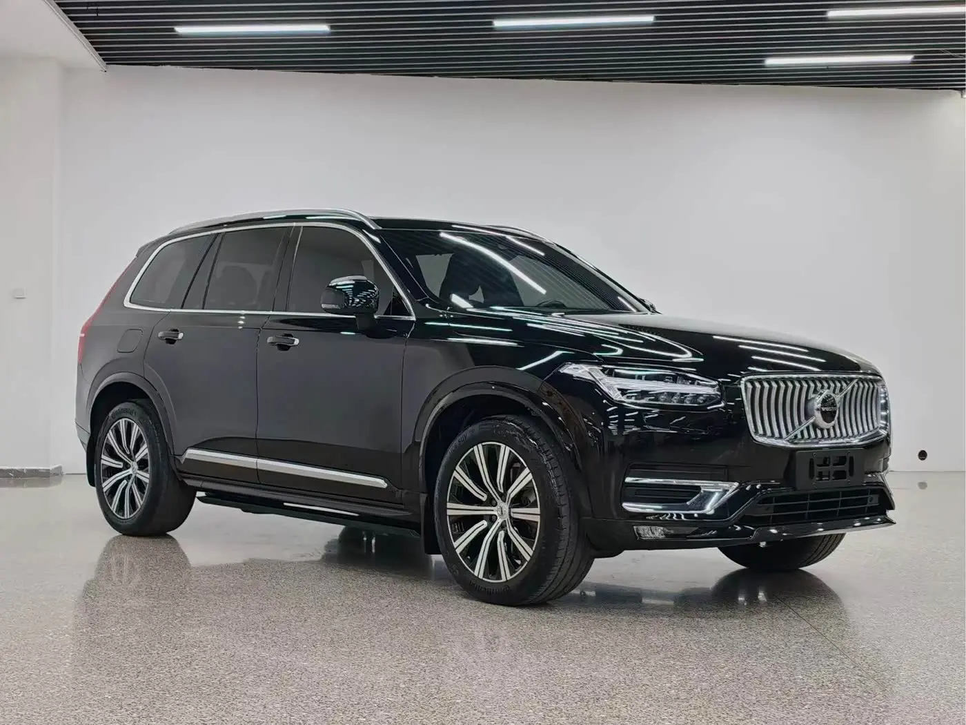 Volvo XC90 2020 — Photo 4/20