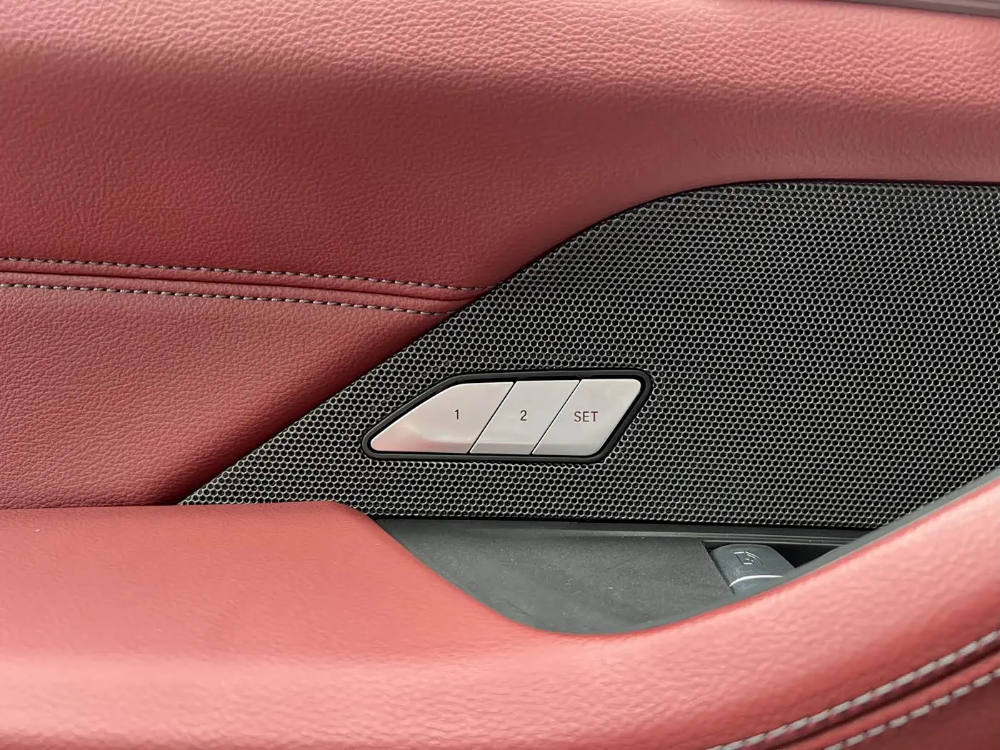 BMW 4 Series 2024 — Photo 11/20