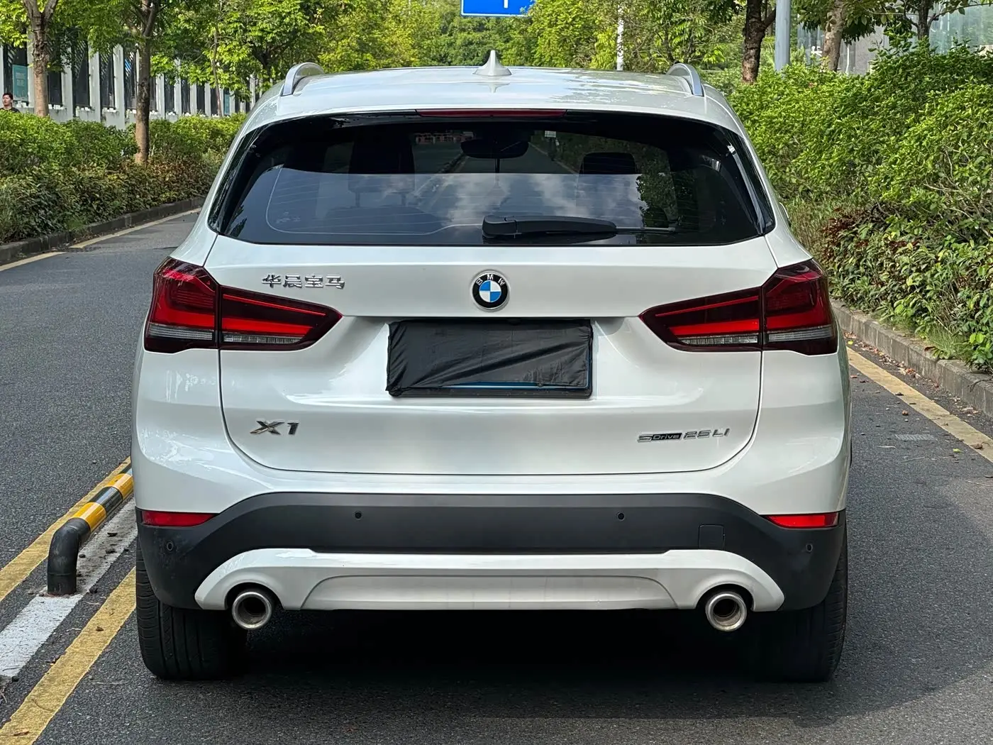 BMW X1 2022 — Фото 11/13