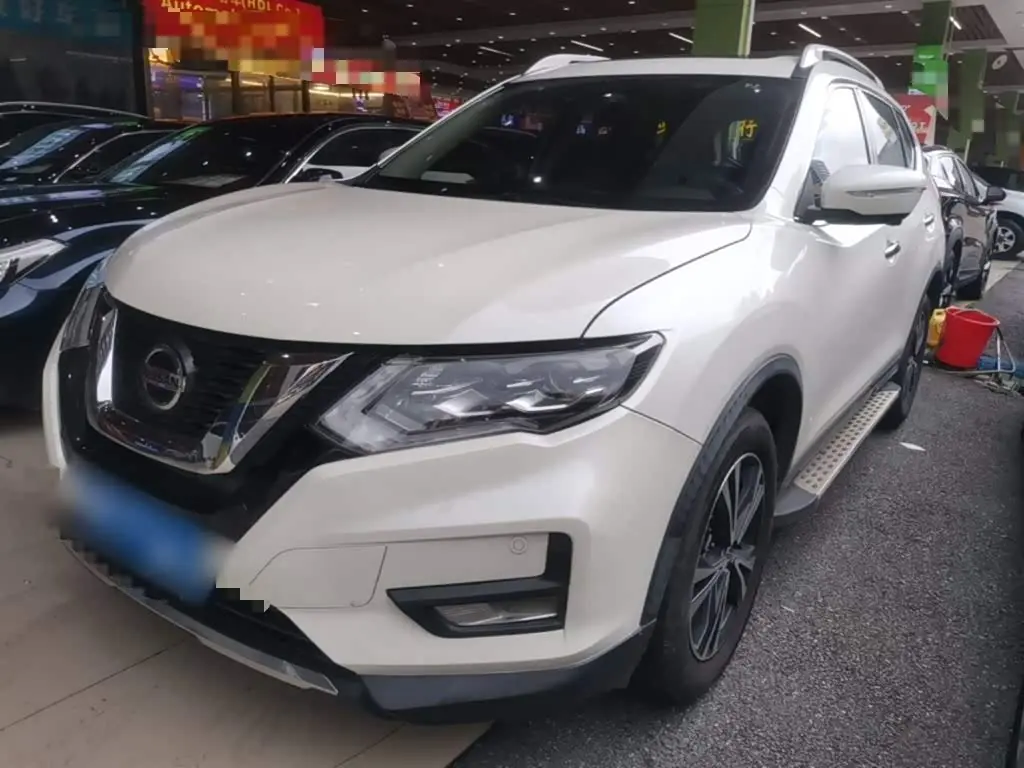 Nissan X-Trail 2020 — Photo 2/20
