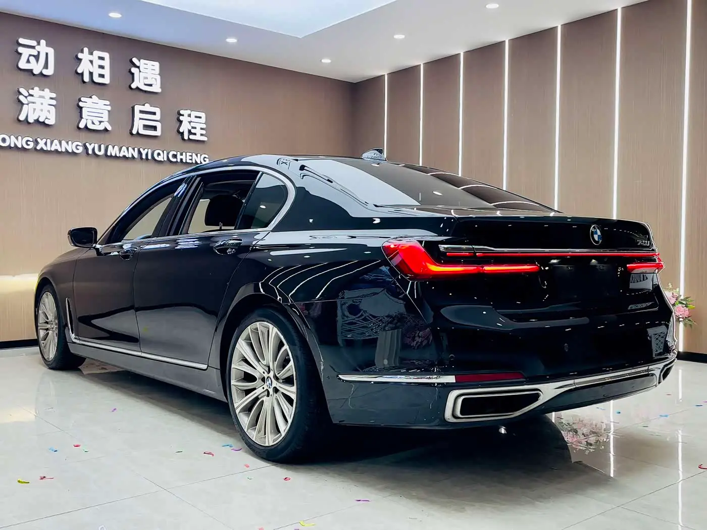 BMW 7 Series 2019 — Фото 9/9