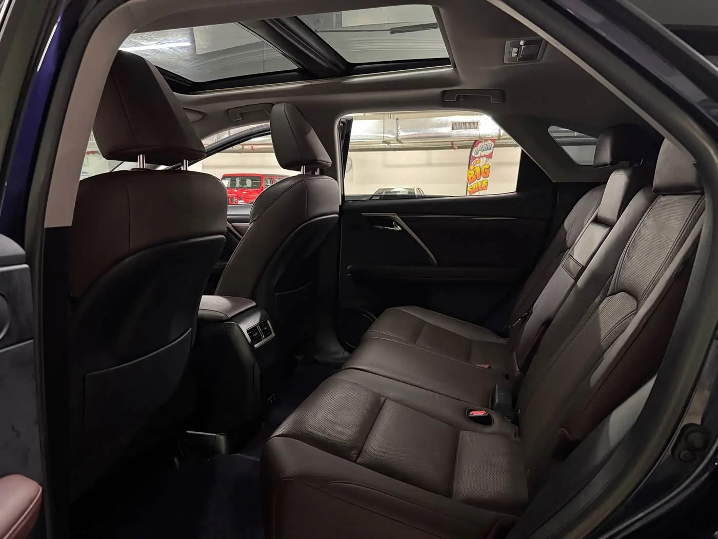 Lexus RX 2020 — Photo 14/20