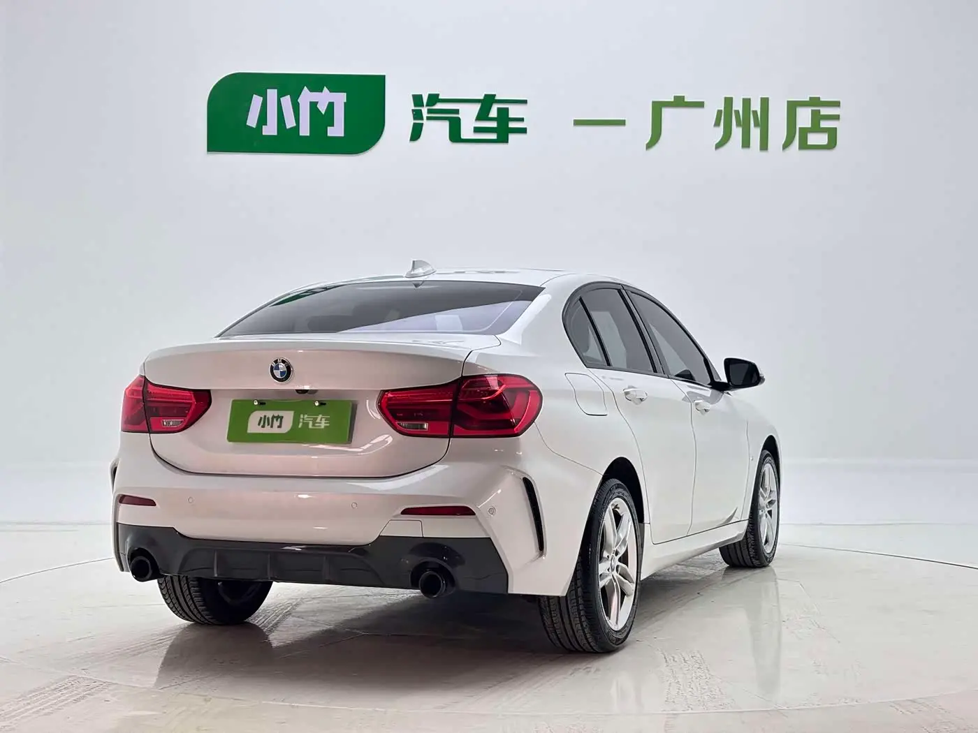BMW 1 Series 2022 — Photo 6/20