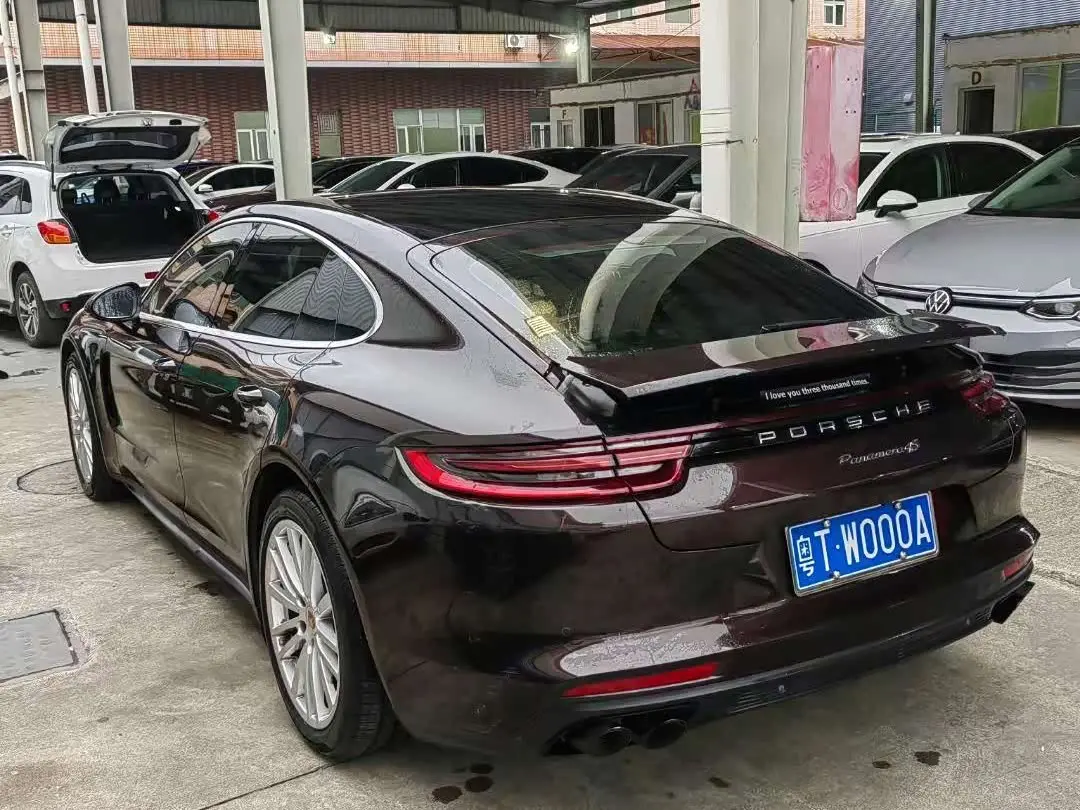 Porsche Panamera 2019 — Фото 6/9