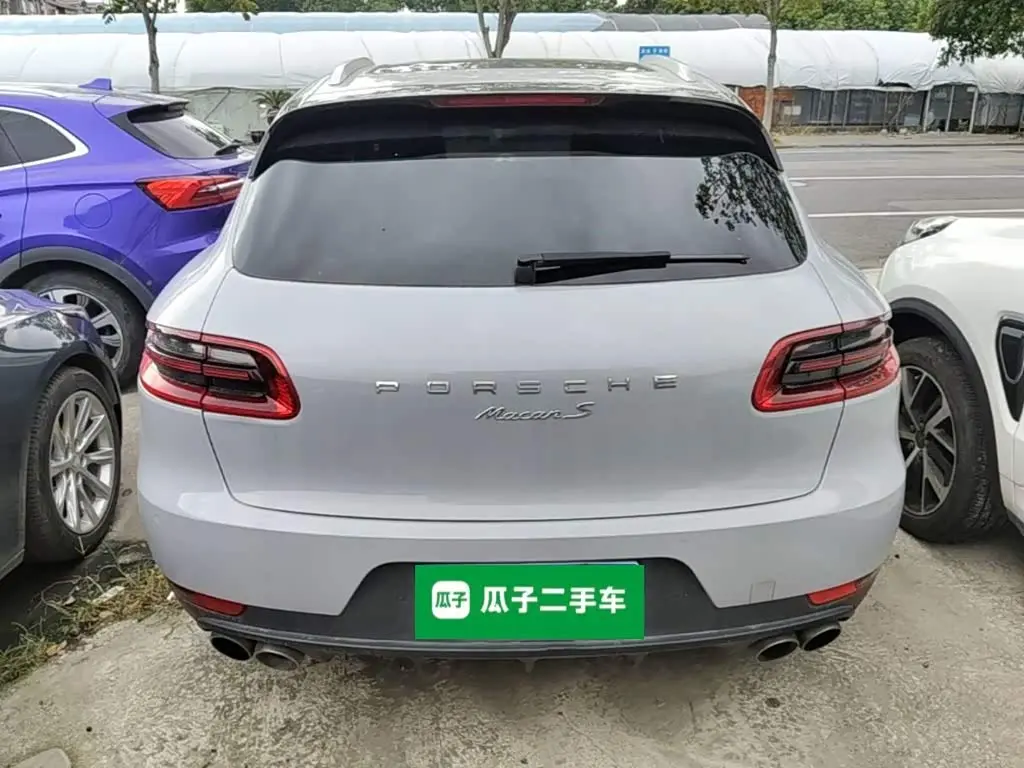 Porsche Macan 2015 — ფოტო 6/20