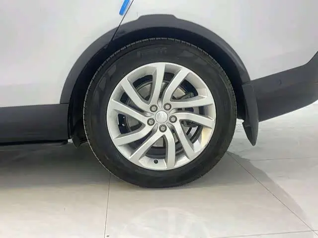 Land Rover Discovery 2018 — Şəkil 16/20